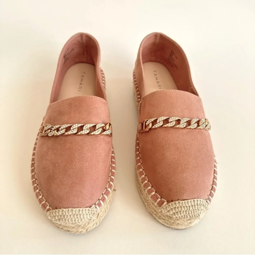 NEW Tahari Brooklyn Pink Faux Suede Cuban Gold Chain Platform Espadrilles Size 8